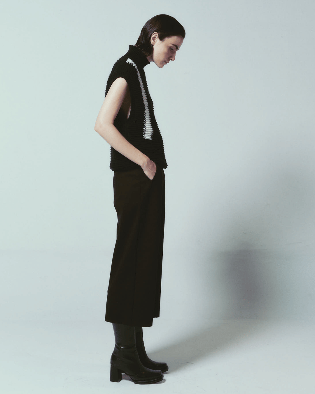SYLVA VEST BLACK